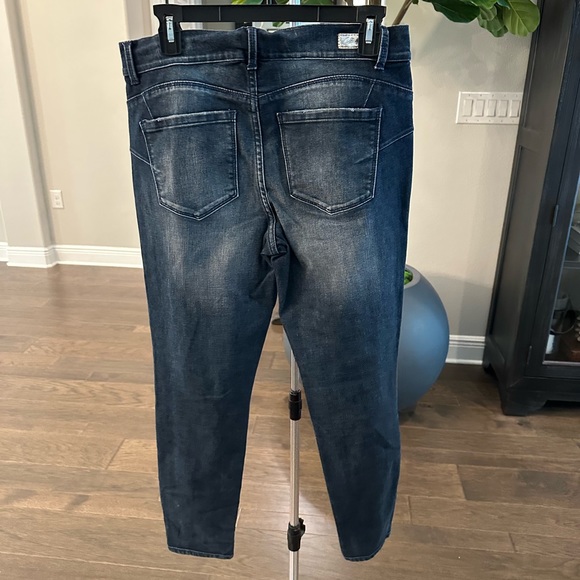 Juicy Couture Rhinestone Embellished Jeans, size 8 - Picture 4 of 4